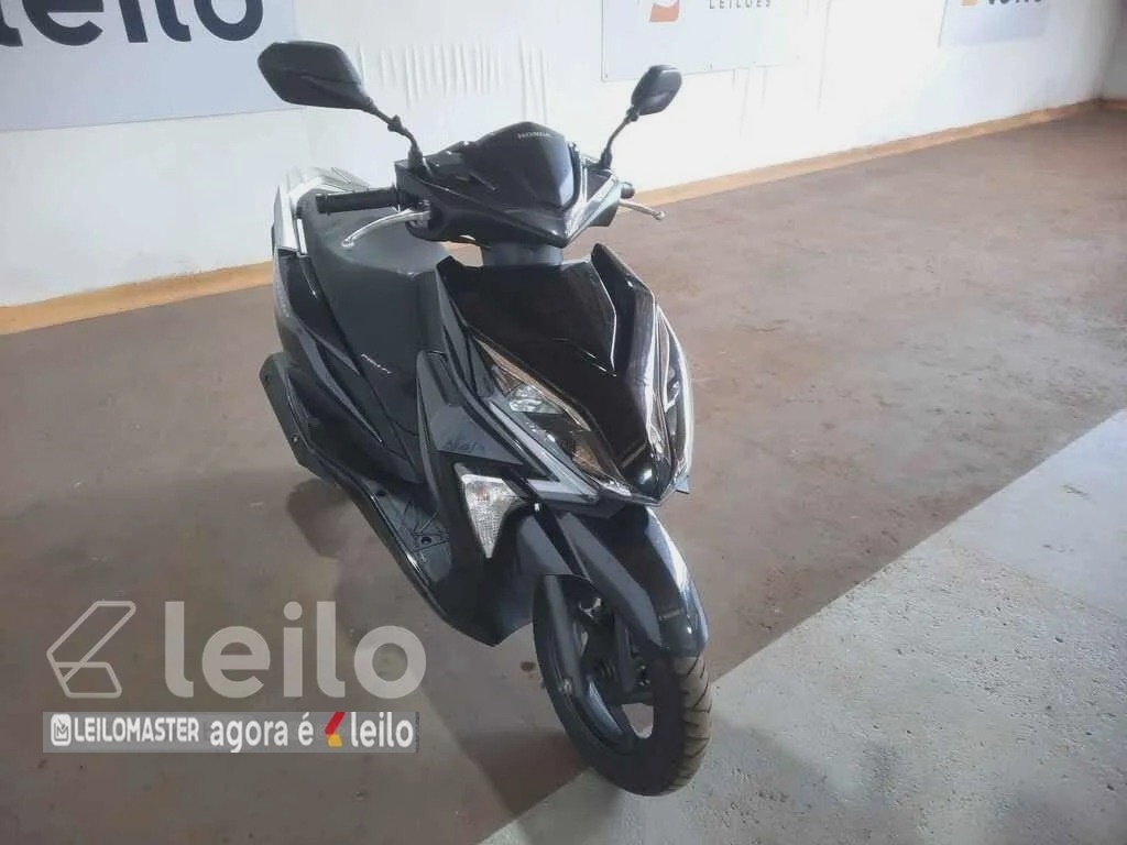 ​HONDA ADV 150 ANO 2023
