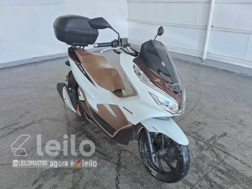​HONDA PCX 150 DLX ABS ANO 2021