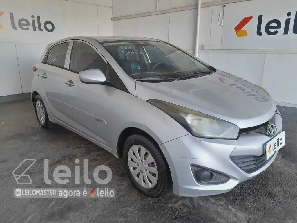 ​HYUNDAI HB20 (4P) ANO 2013