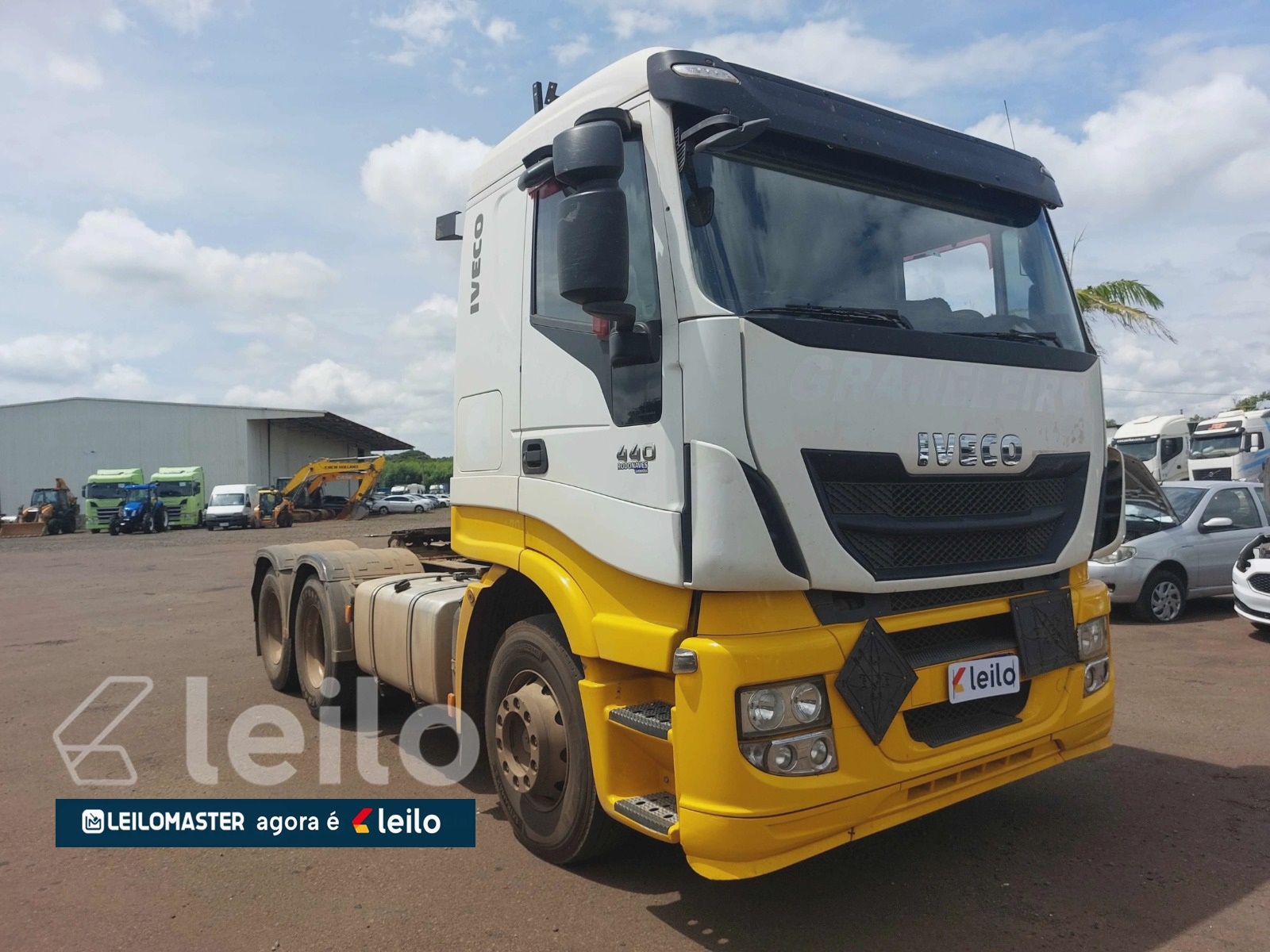 ​IVECO STRALIS 600S44T ANO 2019