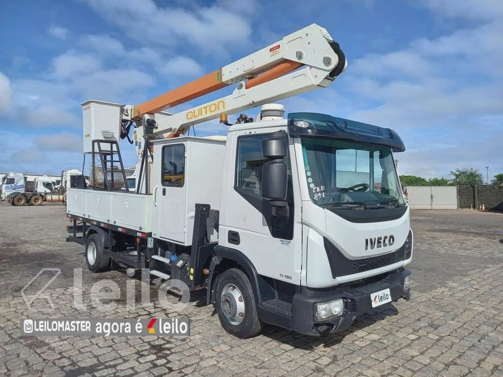​IVECO TECTOR 11-190 ANO 2023