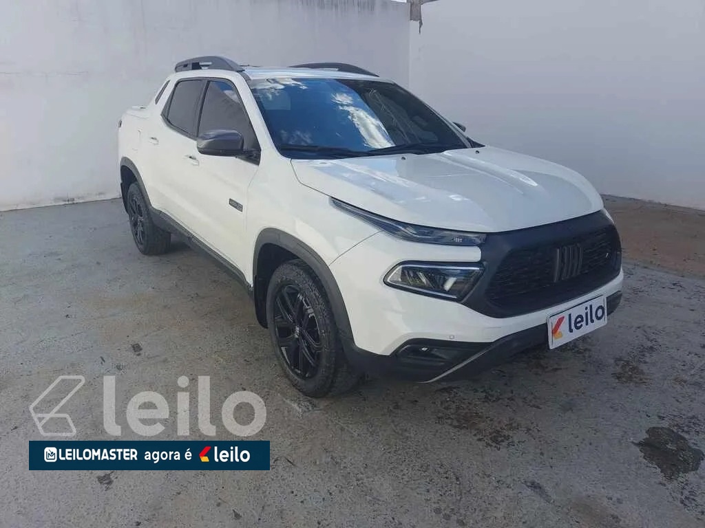 ​FIAT TORO ULTRA AT9 ANO 2022