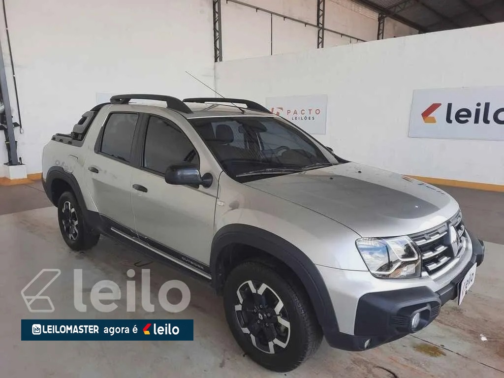 ​RENAULT OROCH OUTSIDER 1.3 C ANO 2024