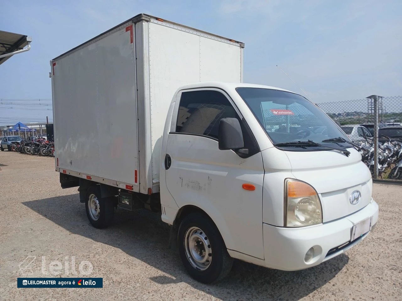 ​HYUNDAI HR HDB (2P/4P) ANO 2009