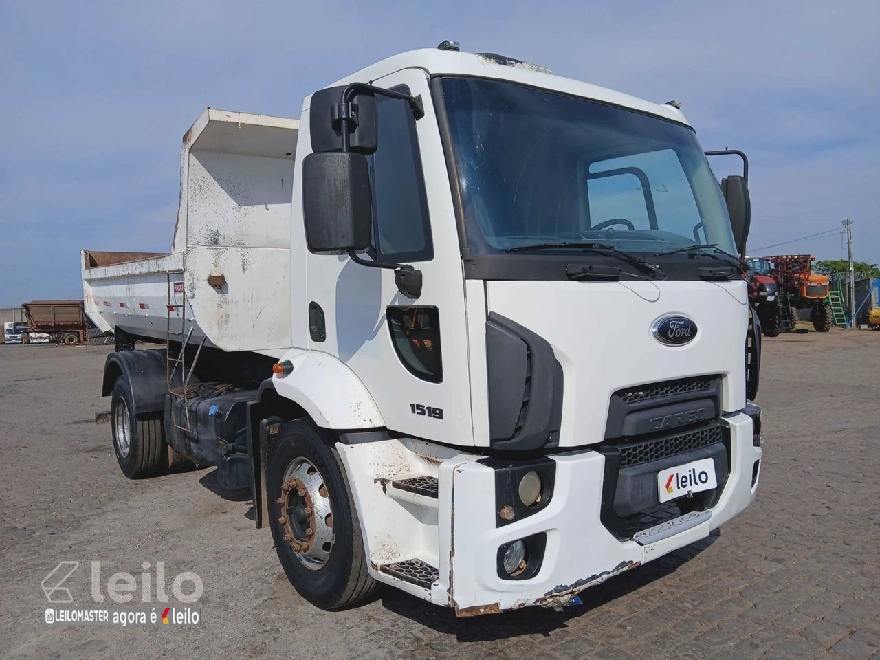 ​FORD CARGO 1519 B ANO 2013