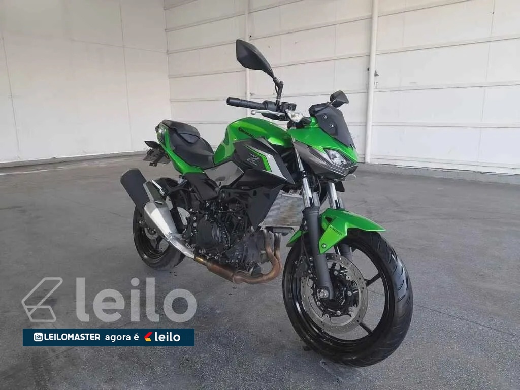 ​KAWASAKI Z500 ANO 2025