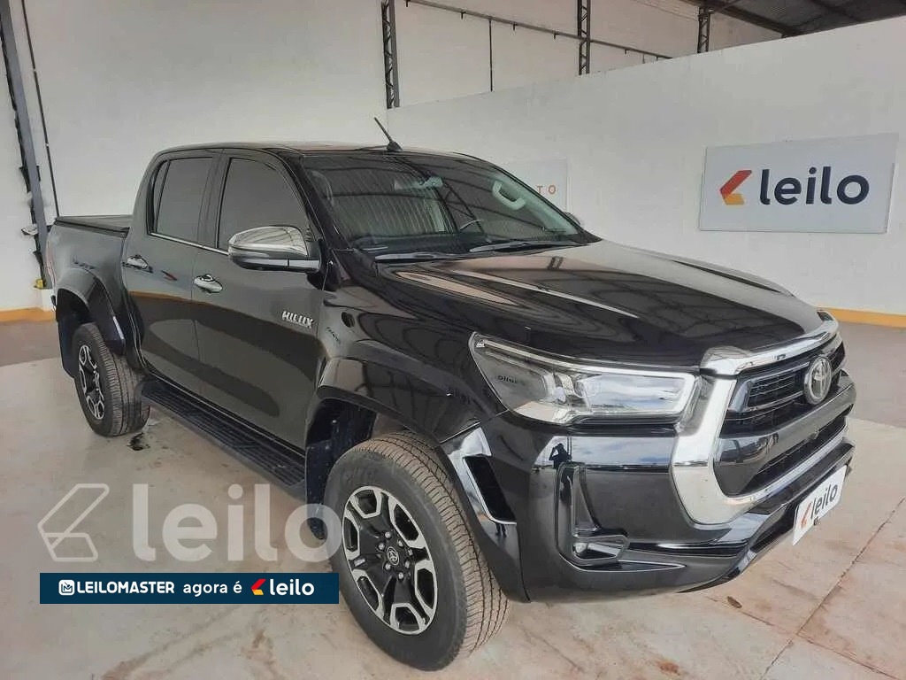 ​TOYOTA HILUX CABINE DUPLA SRX RD (4P) ano 2024