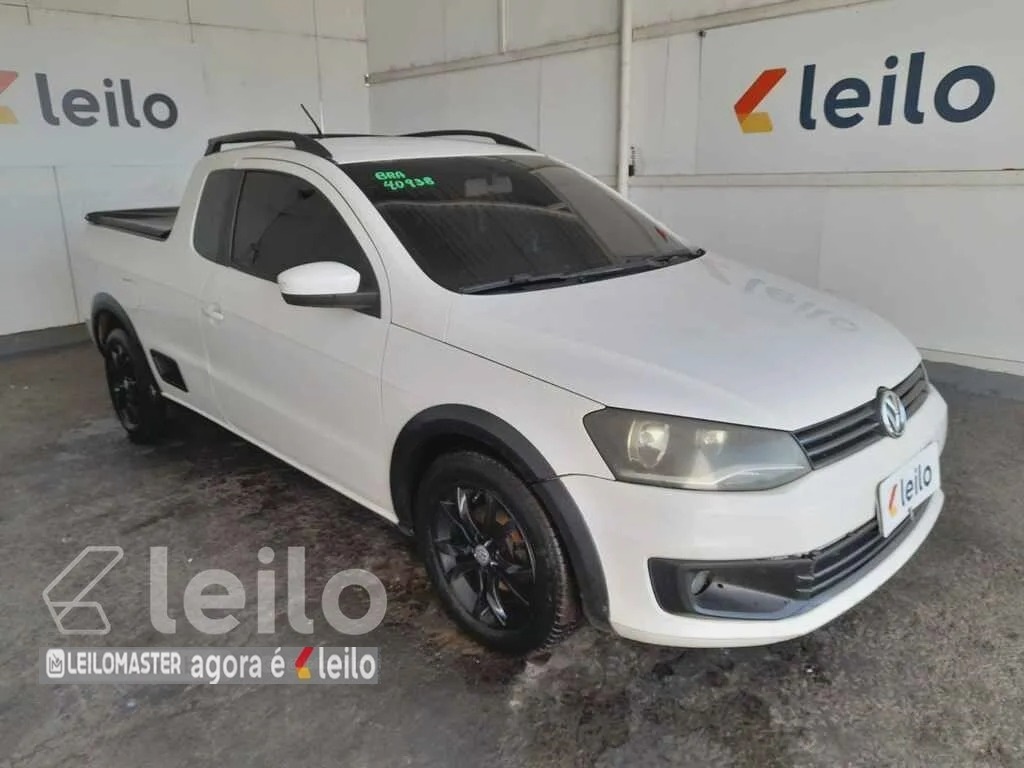 ​VOLKSWAGEN SAVEIRO CABINE ESTENDIDA TRENDLINE MB ANO 2015