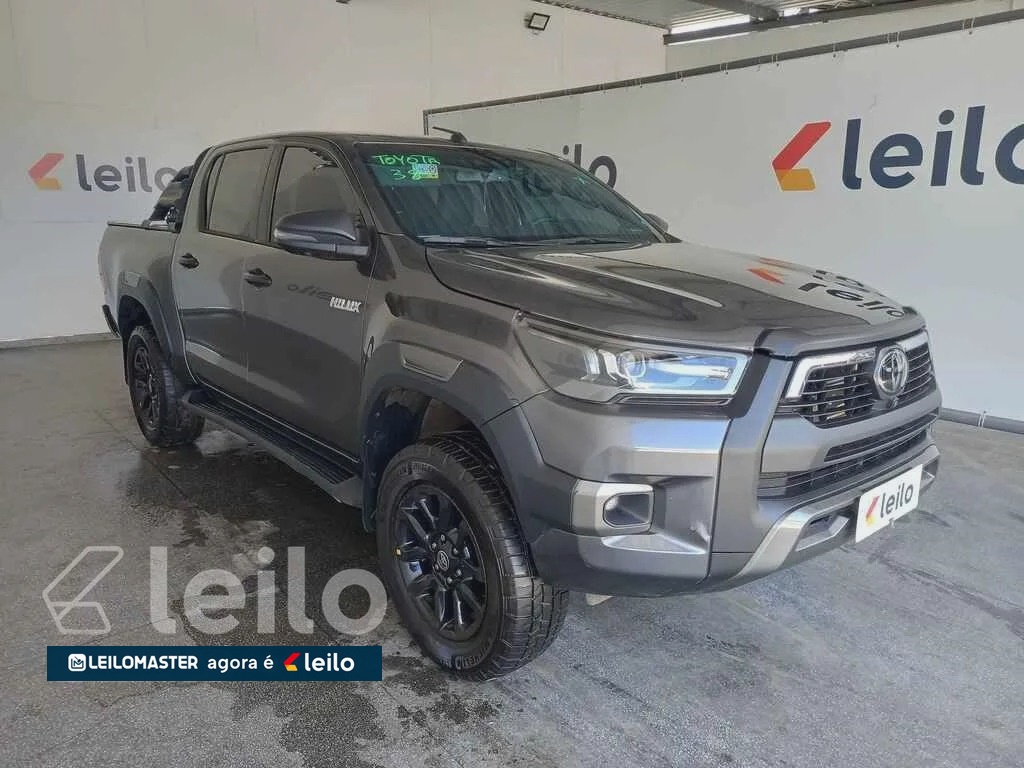 TOYOTA HILUX CABINE DUPLA CONQUEST A4PD ANO 2024
