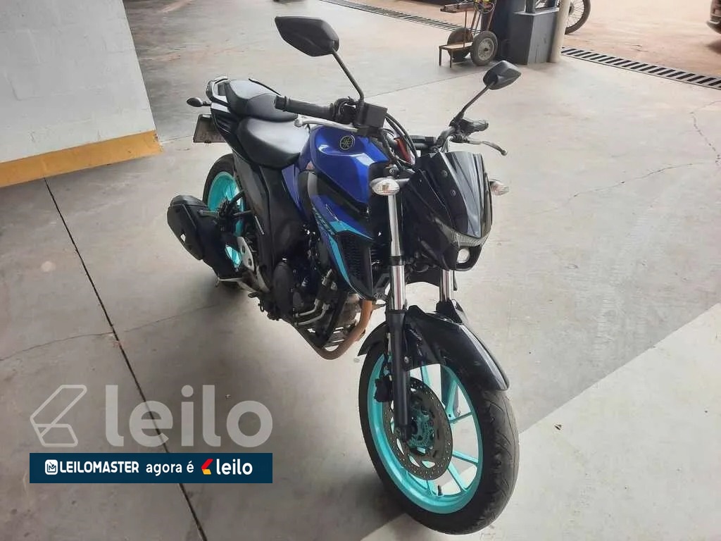 ​YAMAHA FZ25 FAZER ANO 2024