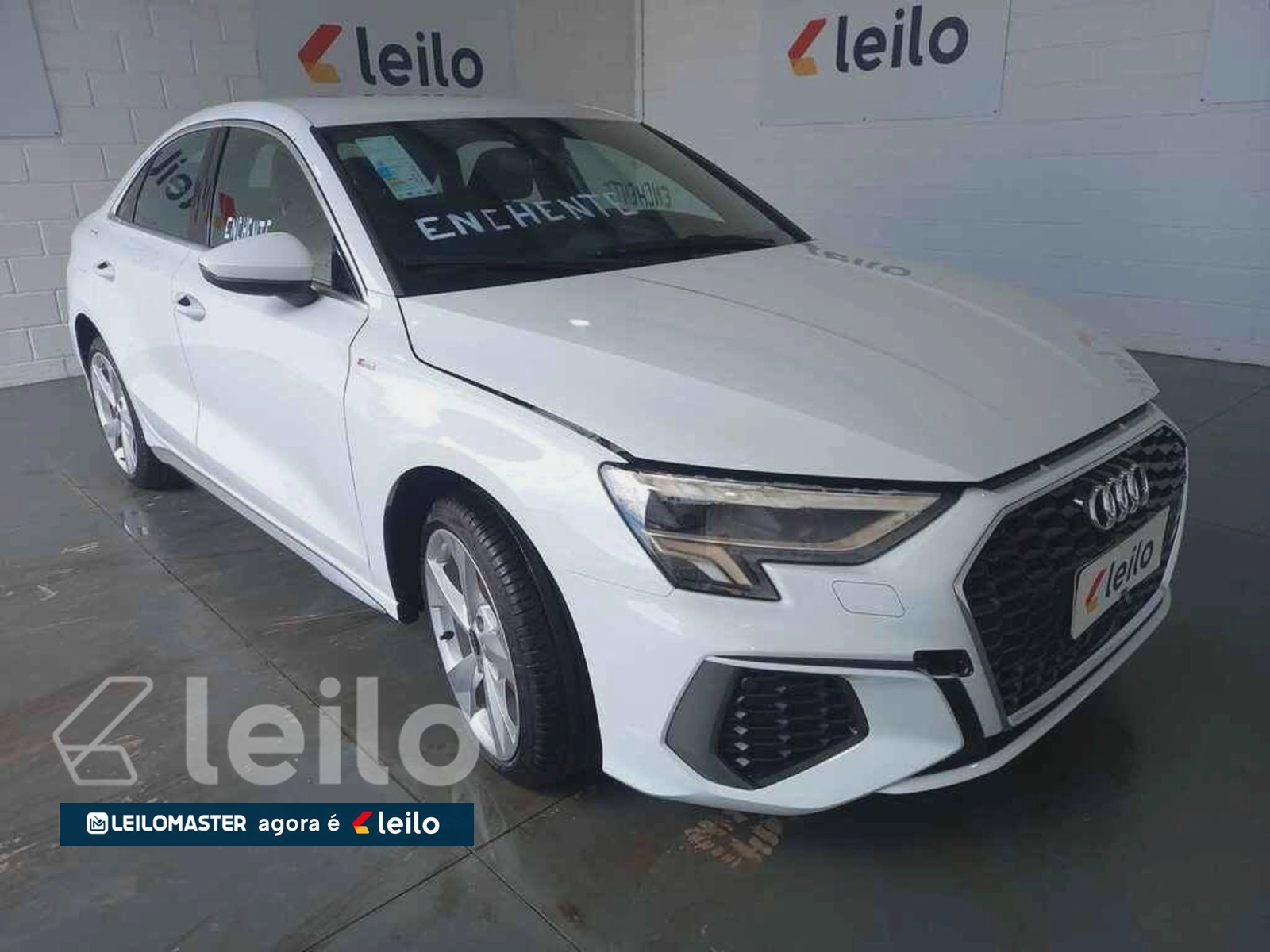 ​AUDI A3 SEDAN HIBRIDO ANO 2024