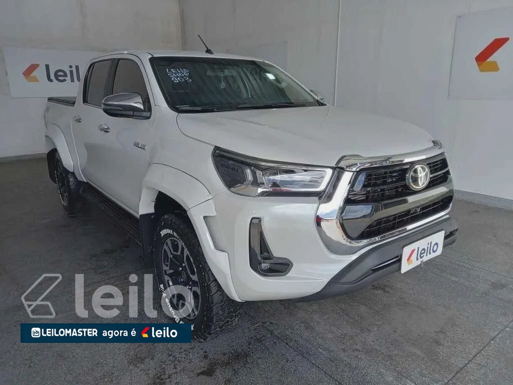 ​TOYOTA HILUX CD SRX A 4FD ANO 2024