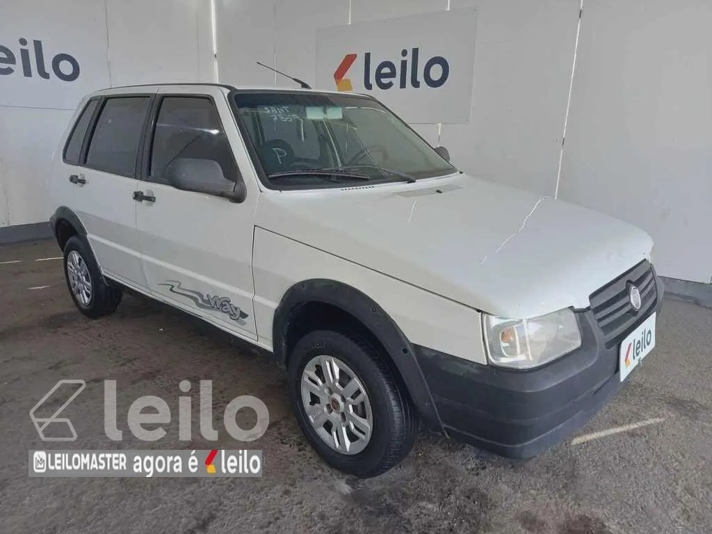 ​FIAT UNO MILLE WAY ECONOMY (2P/4P) ANO 2013