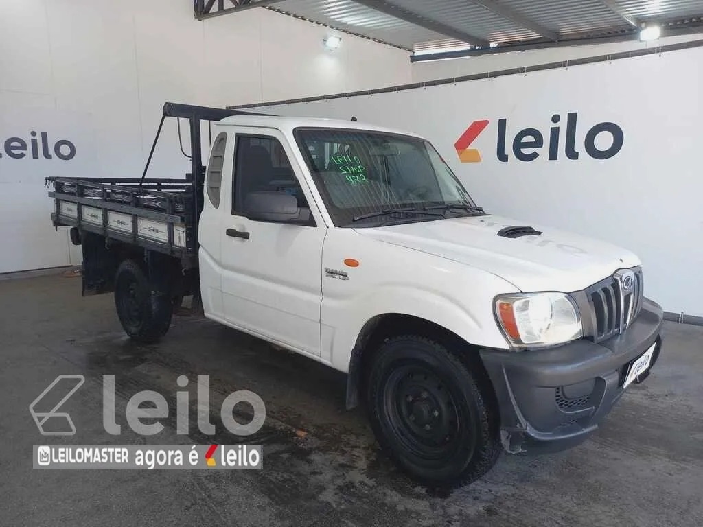​MAHINDRA BRAMONT MAHINDRA HWK CABINE SIMPLES 32    Ano 2013/2014